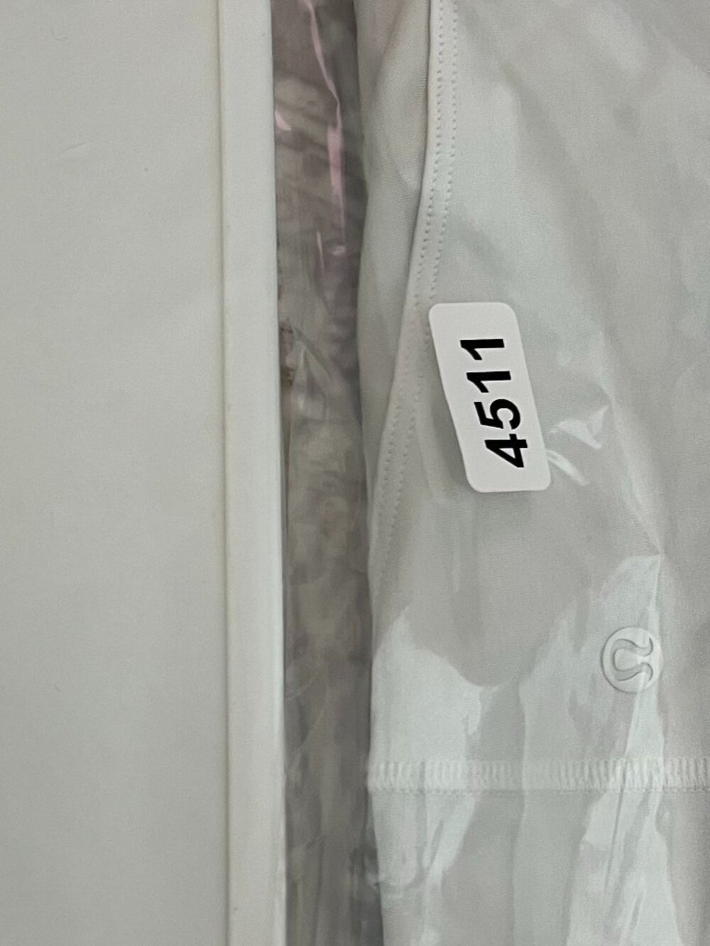 Lululemon 🍋 If You're Lucky Tank sz 4 Heathered White/ Raspberry Glo Light - Picture 6 of 6